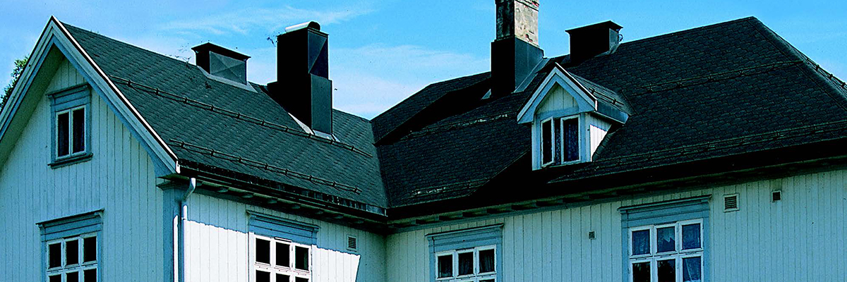 Takshingel | Icopal Shingel passar alla typer av byggnader med en taklutning på minst 14°, och finns i flera olika färger ochutföranden.